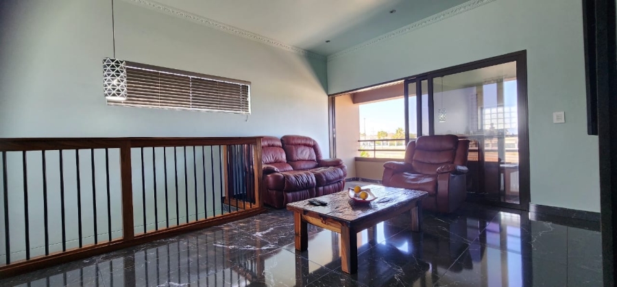 To Let 2 Bedroom Property for Rent in Jakarandas Western Cape